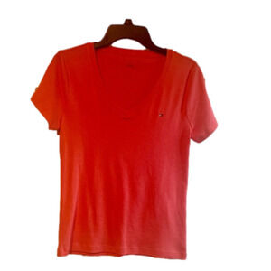 TOMMY Hilfiger t-shirt  ~ Size M~ Red